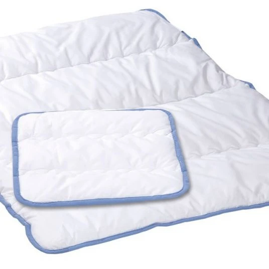 Alvi Steppbett-Set kochfest 80 x 80 cm + 35 x 40 cm 1 Alvi Steppbett-Set kochfest 80 x 80 cm + 35 x 40 cm