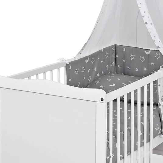 Jonka Babybett-Komplett-Set Sina inkl. Bettwäsche, Himmel, Nestchen & Matratze 60 x 120 cm - Luna - Weiß 2 Jonka Babybett-Komplett-Set Sina inkl. Bettwäsche, Himmel, Nestchen & Matratze 60 x 120 cm - Luna - Weiß – Bild 2