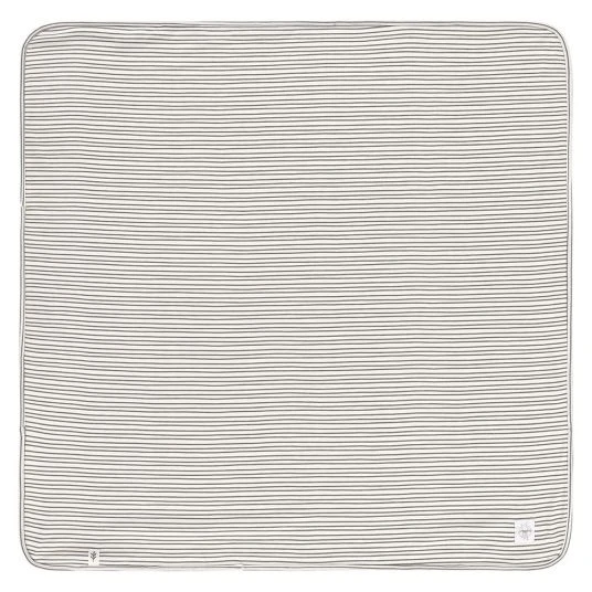 Lässig Babydecke Interlock Blanket 80 x 80 cm - Striped Grey / Anthracite 2 Lässig Babydecke Interlock Blanket 80 x 80 cm - Striped Grey / Anthracite – Bild 2