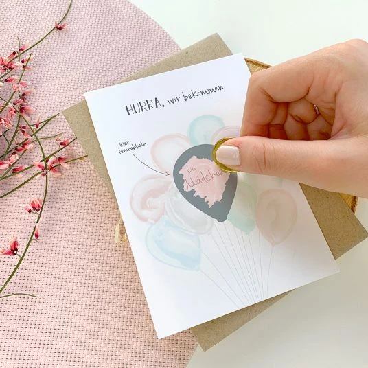 Mintkind Baby-Rubbelkarte - Schwangerschaft - Du wirst ein Mädchen 2 Mintkind Baby-Rubbelkarte - Schwangerschaft - Du wirst ein Mädchen – Bild 2