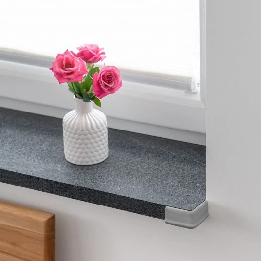 Reer Eckenschutz Soft 4er Pack zum Kleben - Grau 5 Reer Eckenschutz Soft 4er Pack zum Kleben - Grau – Bild 5