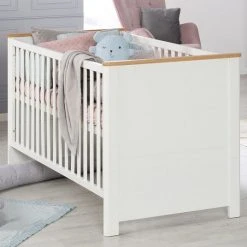 Roba Kinderzimmer Ava mit 3-türigem Schrank, Bett, breiter Wickelkommode - Weiß 9 Roba Kinderzimmer Ava mit 3-türigem Schrank, Bett, breiter Wickelkommode - Weiß -Wohnen & Schlafen Verkäufe roba kinderzimmer ava mit 3 turigem schrank bett breiter wickelkommode weiss 1012830 d3