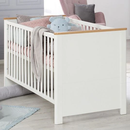 Roba Kinderzimmer Ava mit 3-türigem Schrank, Bett, breiter Wickelkommode - Weiß 4 Roba Kinderzimmer Ava mit 3-türigem Schrank, Bett, breiter Wickelkommode - Weiß – Bild 4