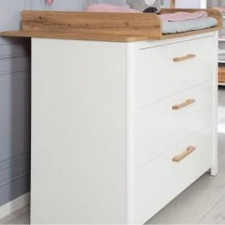 Roba Kinderzimmer Ava mit 3-türigem Schrank, Bett, breiter Wickelkommode - Weiß 10 Roba Kinderzimmer Ava mit 3-türigem Schrank, Bett, breiter Wickelkommode - Weiß -Wohnen & Schlafen Verkäufe roba kinderzimmer ava mit 3 turigem schrank bett breiter wickelkommode weiss 1012830 d4