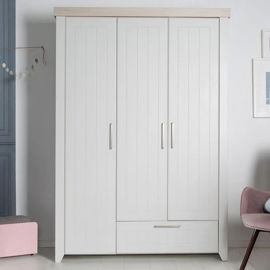 Roba Kinderzimmer Helene mit 3-türigem Schrank, Bett, breiter Wickelkommode - Lichtgrau 3 Roba Kinderzimmer Helene mit 3-türigem Schrank, Bett, breiter Wickelkommode - Lichtgrau – Bild 3
